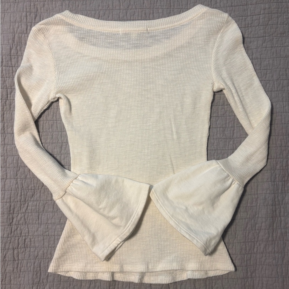 Chic Cream Long Sleeve Women's Top NWOT